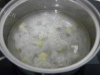 美味的银耳红枣羹做法图解3)