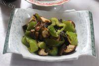 家常菜青椒香菇