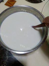 自制酸奶做法图解5)