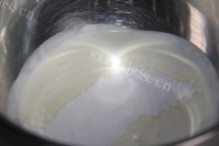自制芒果千层蛋糕做法图解17)