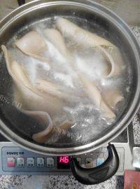自制皮冻做法图解3)