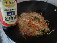 常吃不腻的炒黄豆芽