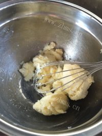 美味的抹茶芝士蛋糕做法图解5)
