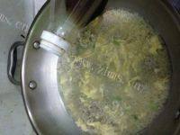 美味的鸭蛋瘦肉烫做法图解14)