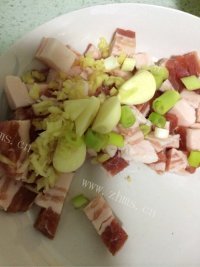 家常菜小炒毛豆做法图解2)