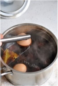 唇齿留香的卤鸡蛋做法图解5)