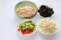 家常菜五彩鸡丁做法图解7)