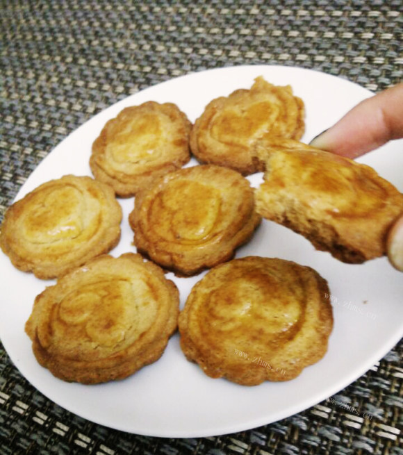 色泽鲜亮的宫廷桃酥