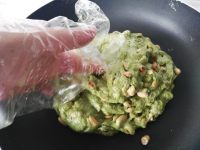 人间美味般的抹茶牛轧糖做法图解8)