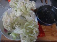 家有大厨之素炒花菜做法图解1)