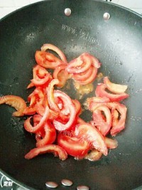 家常菜西红柿炒土豆做法图解3)