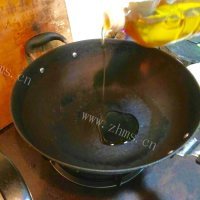 热腾腾的酱料做法图解4)