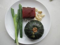 好吃的南瓜烧腊肉做法图解1)