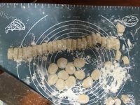 美味的芹菜猪肉馅饺子做法图解15)
