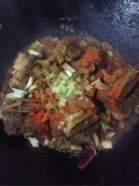好吃的孜然牛大排做法图解7)
