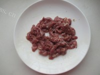 鲜香芦笋黑椒羊肉做法图解2)