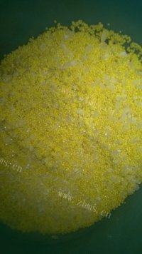 爽口的小米绿豆粥做法图解4)