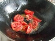 番茄紫菜蛋汤做法图解6)