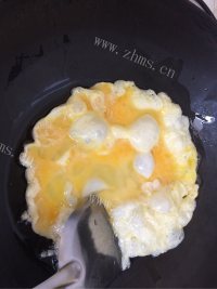 特下饭的西红柿鸡蛋炒面做法图解10)