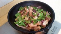美味的菇香荷兰豆炒鱼片的做法图解十一