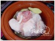 家常菜干笋炖筒子骨做法图解4)