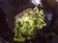 色味俱佳的肉炒西兰花