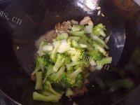 色味俱佳的肉炒西兰花