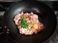 好吃的马兰头肉馅生煎馄饨做法图解5)