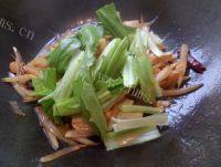 家常菜萝卜炖豆腐做法图解5)