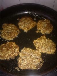 好吃的烧麦饭蛋饼做法图解7)