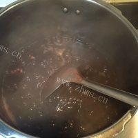 最爱的黑米粥做法图解5)