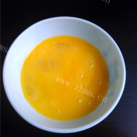 美味佳肴般的番茄蛋汤的做法图解二