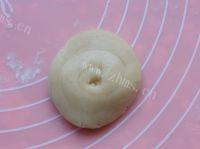 豆沙菊花酥做法图解12)