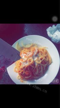 美味柠香茄汁意面做法图解17)