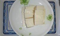在家做的香煎豆腐做法图解2)