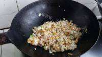 好吃的芝麻炒饭做法图解5)