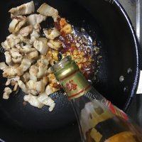 特制甜酱爆炒五花肉做法图解11)