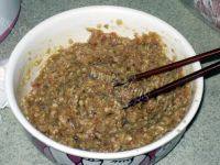 自己做的白菜猪肉饺子做法图解3)