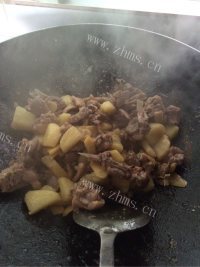家常菜土豆焖鸭