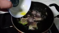 鲜美的牛丸腐竹紫菜汤的做法图解九