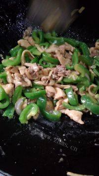 家常菜青椒鸡肉做法图解4)