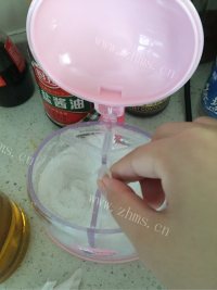 家常菜青椒炒香菇做法图解4)