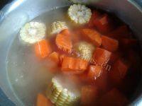 排骨玉米胡萝卜汤的做法图解五