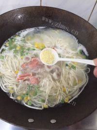 美味的五彩蔬菜丸子面做法图解9)