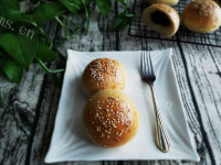 自制豆沙小餐包