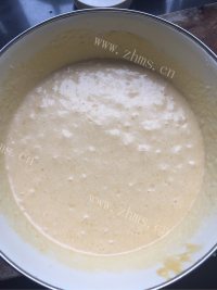 自制威风蛋糕做法图解8)