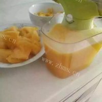 美味的菠萝鸡翅做法图解2)