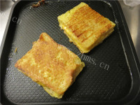 美味火腿芝士西多士做法图解11)
