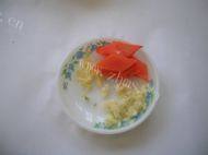 西兰花炒虾仁做法图解3)