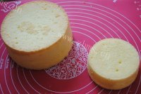 色香味俱全的草莓奶油蛋糕做法图解11)